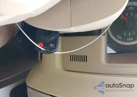 2012 Ford Escape Xlt z USA, uszkodzony, nr VIN 1FMCU0DG0CKB57489